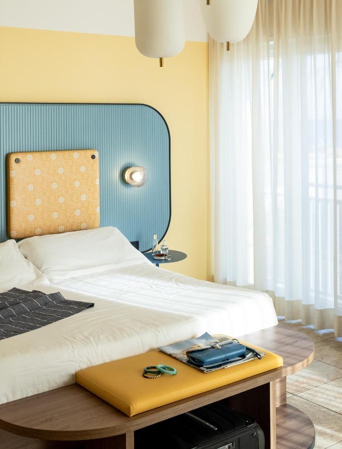 Hotel Jolly Roger Pietra Ligure Esterno foto